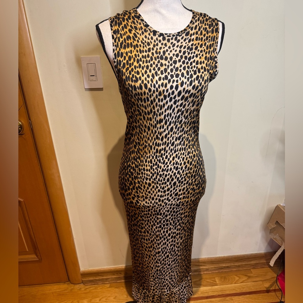 Dolce & Gabbana leopard print stretch pencil dress 46 USA Sz 10 - Picture 12 of 16